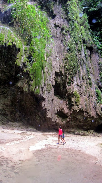 Tumalog Falls, Oslob, Cebu