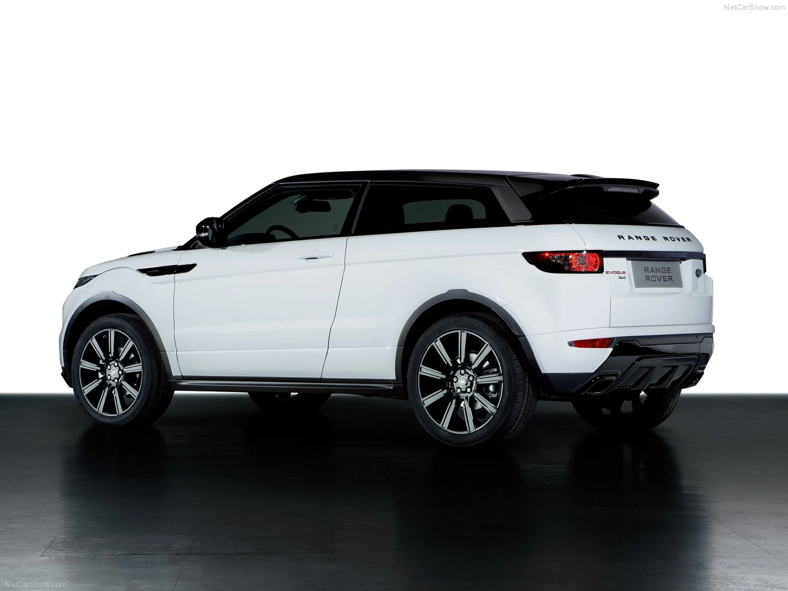 Hình ảnh xe ô tô Land Rover Range Rover Evoque Black Design 2013 & nội ngoại thất