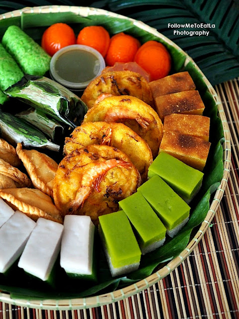 Madam Yong Delight Offers Nyonya Kuih Platter Gift Set