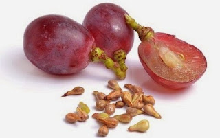 Manfaat biji dan buah anggur untuk kesehatan mata