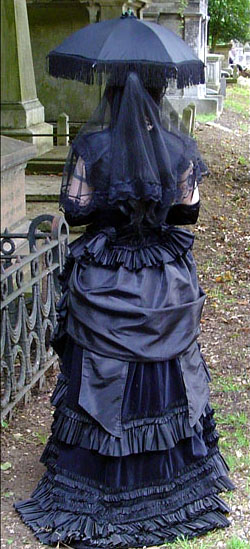  Victorian Gothic Wedding Dresses Inspired by Andrew Ducrow Father of 