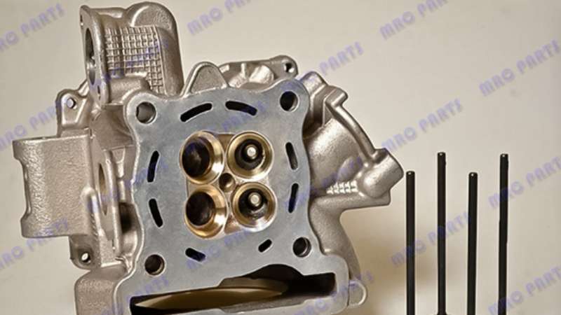 foto silinder head R15 4 valve