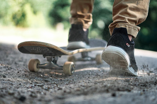 Skateboarder, by Anrita1705 on Pixabay