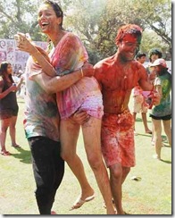 hot-holi-3