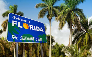  Agen Poker Terpercaya - Florida Loloskan Aturan yang Izinkan Staf Sekolah Bawa Senjata Api