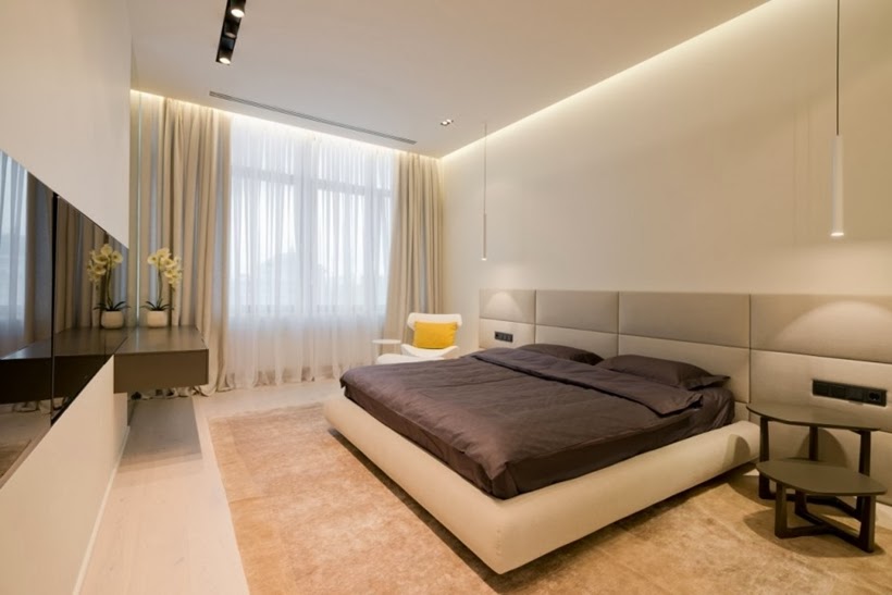 Bed in Minimalist modern apartment in Moscow