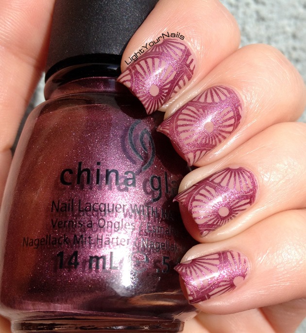 Nude and mauve nail stamping with plate BP-L003 Nude and mauve nail stamping with plate BP-L003