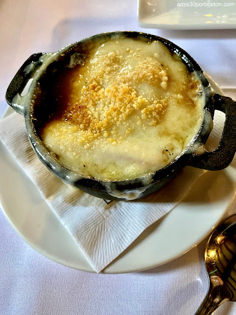 French Onion Soup en White Horse Tavern