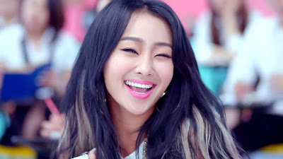 SISTAR Hyorin Shake It MV