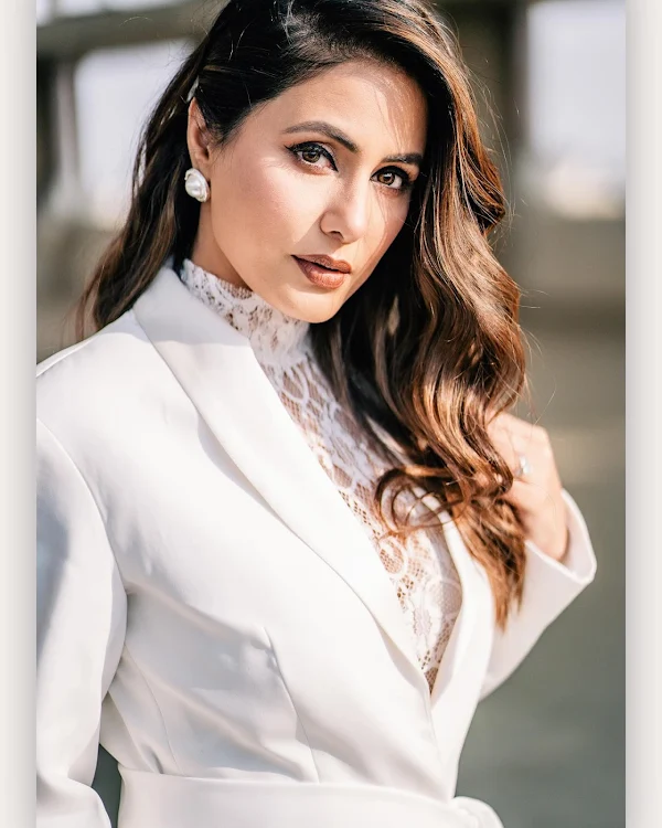 hina khan white pantsuit hot actress
