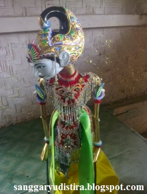 wayang golek arjuna : jasa pembuatan wayang golek