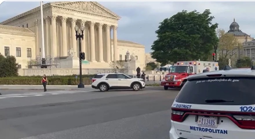 Man Lights Himself on Fire in Front of the Supreme Court