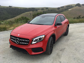 2017 Mercedes-Benz GLA 250 4MATIC front 3/4 view
