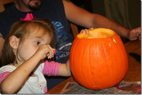 PumpkinCarving-19