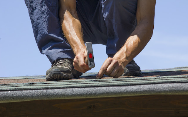 How to hire a good roofer