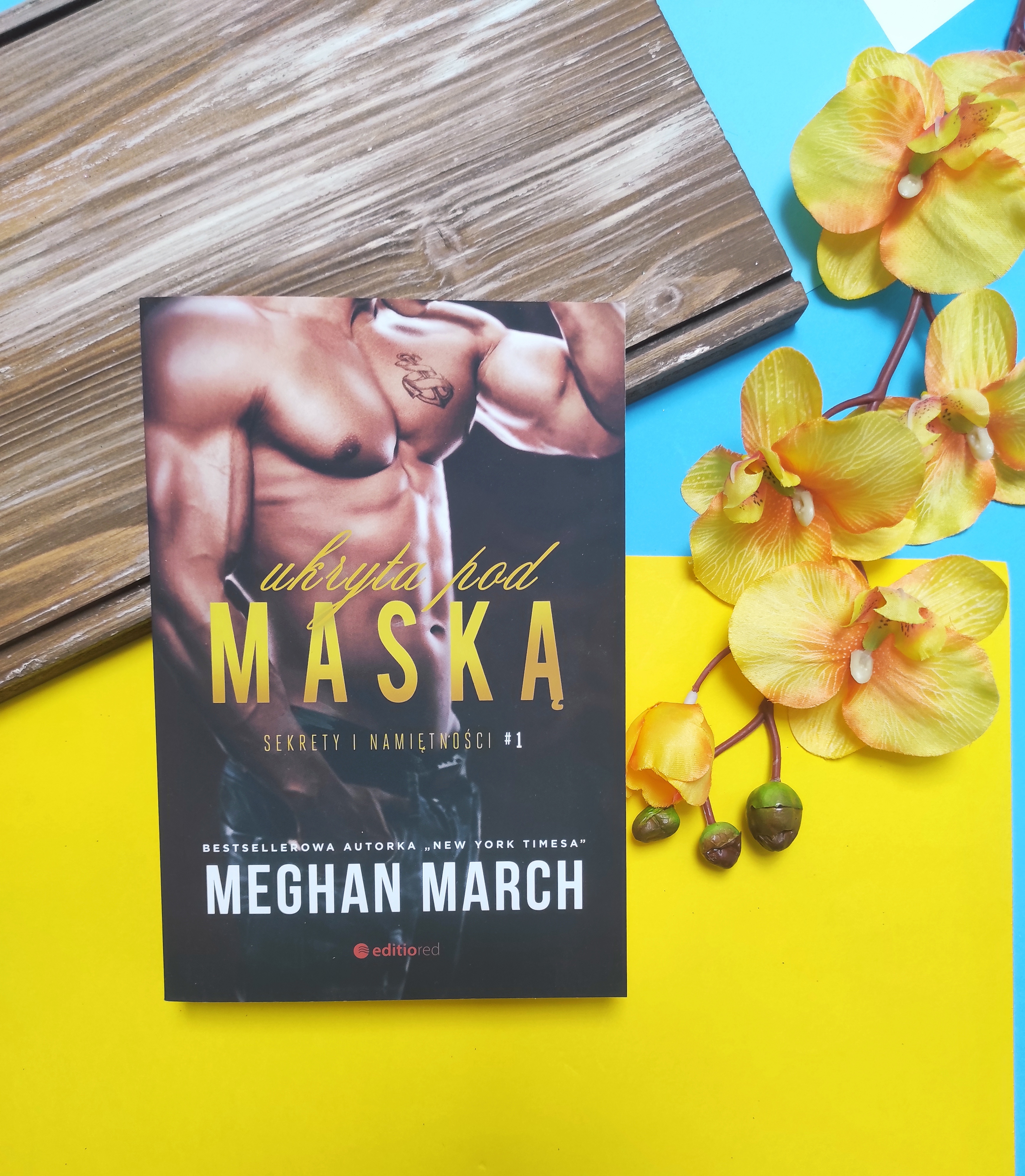 "Ukryta pod maską" Meghan March - recenzja - Tania Książka