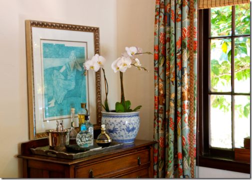 chinoiserie living room bar designer