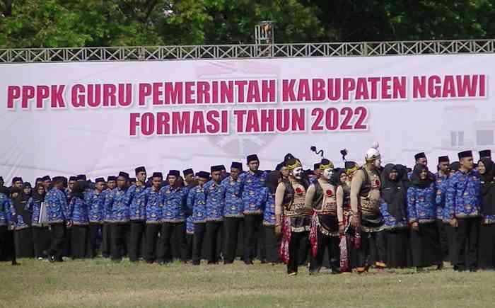 1240 PPPK Jabatan Fungsional Guru Pemerintah Kabupaten Ngawi Formasi Tahun 2022 Terima SK-PPPK Guru, Acara, Apel, Agenda, Alun-alun, P3K, BKPSDM, Bupati Ngawi