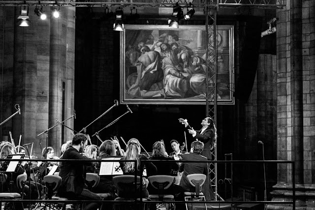 Metanoia - Ensemble K & Simone Menezes at Milan Cathedral (Photo Maxime Patrick Hans Chatillon)