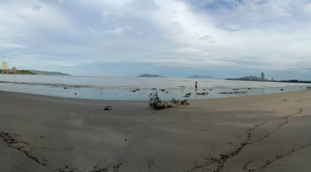 Teluk Likas Beach