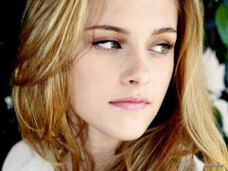 kristen stewart sexy, kristen stewart hot, kristen stewart blonde, kristen stewart birthday, kristen stewart pictures, pictures of kristen stewart, amazing hot kristen stewart, 