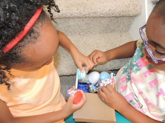 Subscription Box for Kids: EggDrop Review  via  www.productreviewmom.com