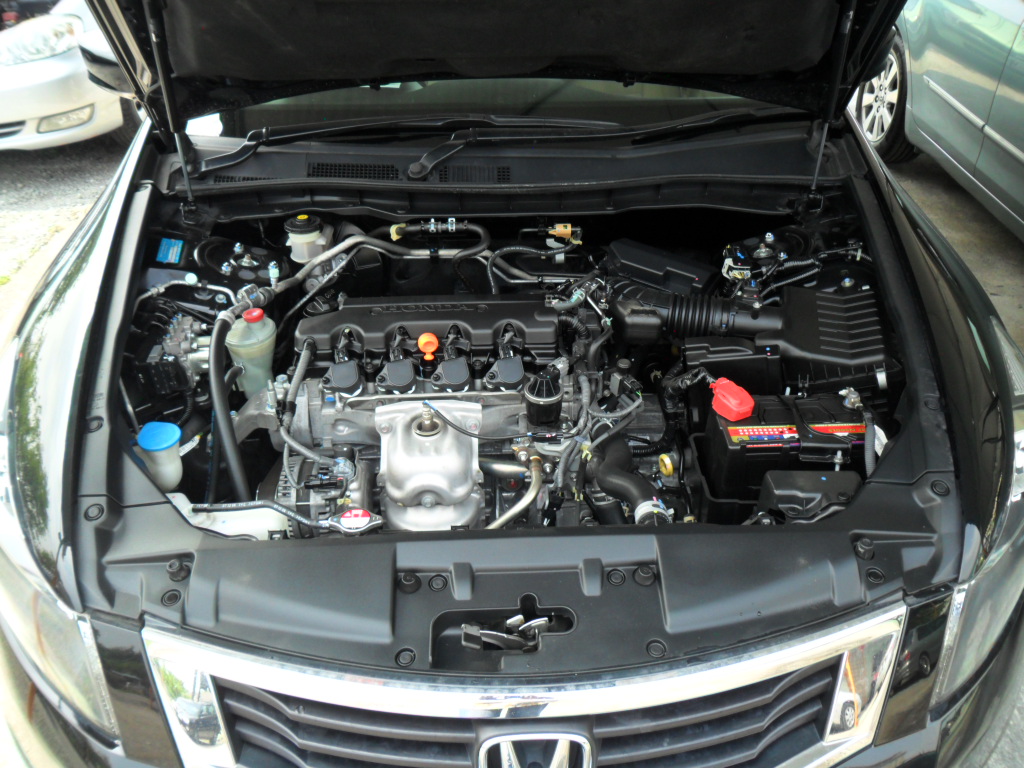 KERETA UNTUK DI JUAL: HONDA ACCORD 2.0L (A) I-VTEC 2009