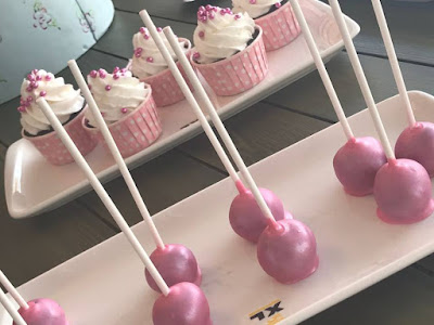 cake pops