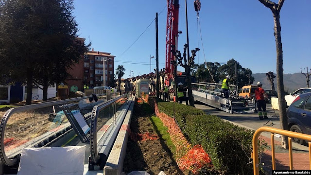 Colocación de las rampas en Lutxana