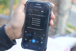 Cara Membuat dan Menambahkan serta Menampilkan Lirik Lagu di Samsung Musik dengan mudah dan cepat