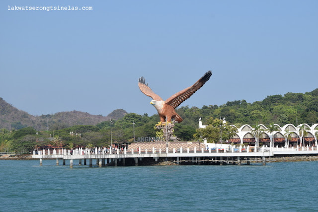 SEA FALCON DINNER CRUISE IN LANGKAWI