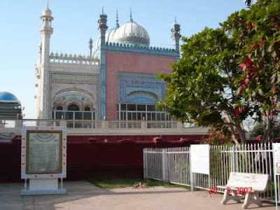 Bhong Mosque Pakistan Wallpapers