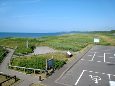 こうほねの家から見る稚内方向の海岸線