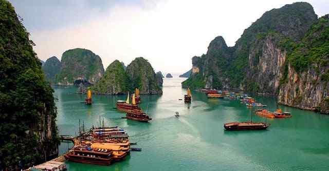 Ha Long Bay Vietnam