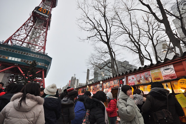 SIM IYEO SAPPORO SSEAYP HOKKAIDO JAPAN MALAYSIA SALJI SAPPORO SNOW FESTIVAL YUKI MATSURI ODORI PARK  SAPPORO TV TOWER