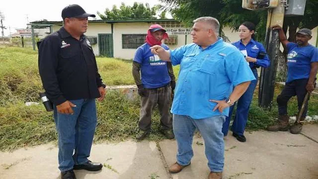 #Lagunillas: Alcalde José Mosquera inspeccionó ejecución de jornada de limpieza de la plaza Francisco de Miranda.