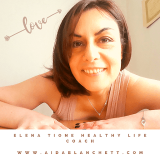 Sono Elena Tione, l'ideatrice del Metodo Mind-Body per il sollievo dal dolore pelvico femminile e sono molto felice che tu sia qui sul mio Blog AidaBlanchett.com!