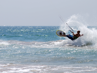 kite-surfer-pic