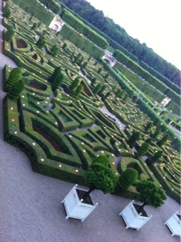 Villandry by night