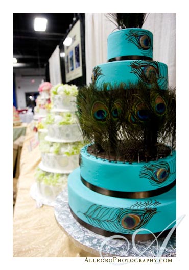 peacock wedding cake designs