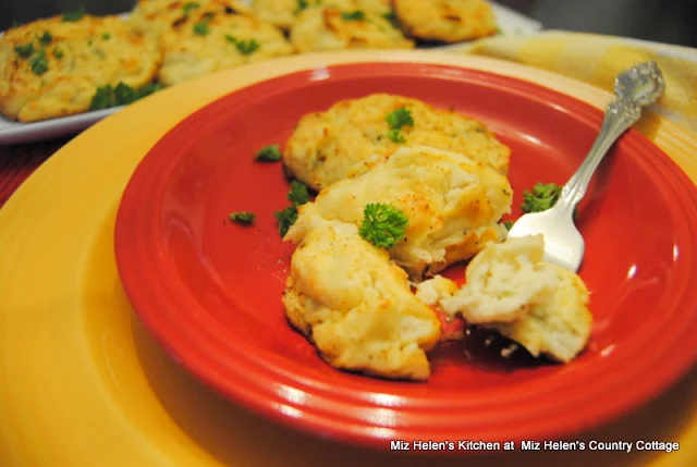 Irish Potato Mounds at Miz Helen's Country Cottage