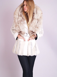 Vintage 1960's white fox fur coat with huge collar and belted waist