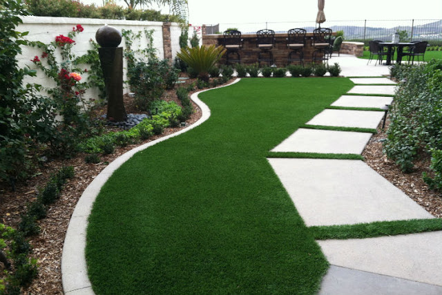 Learn the reasons to Install Artificial Turf on your house lawn in the UK