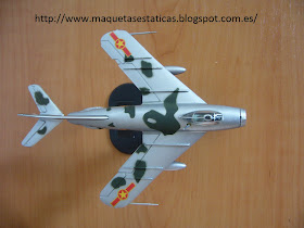 maqueta avión en miniatura 1/100 Italeri Mig-17F Fresco C Union Sovietica