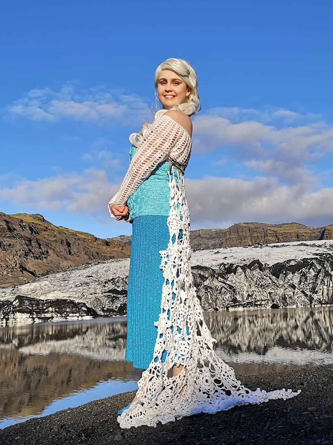 Crochet Cosplay: Elsa Ice Queen from Frozen