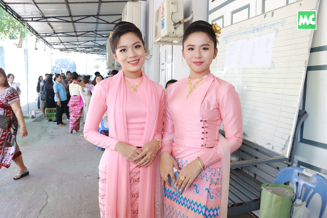 ရွှေကြိုမယ် အဖြစ် လျှောက်လှမ်းချင်တဲ့ အမြွှာညီအစ်မ