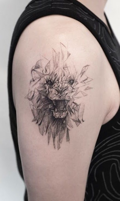 30 tatuagens abstratas para mulheres que querem se destacar na multidão