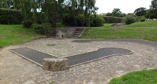 Crazy Golf at Coate Water Country Park in Swindon