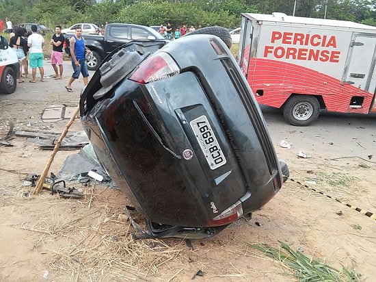 Acidente deixa uma mulher morta e três feridos graves em Caucaia