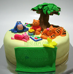 Winnie the Pooh cake